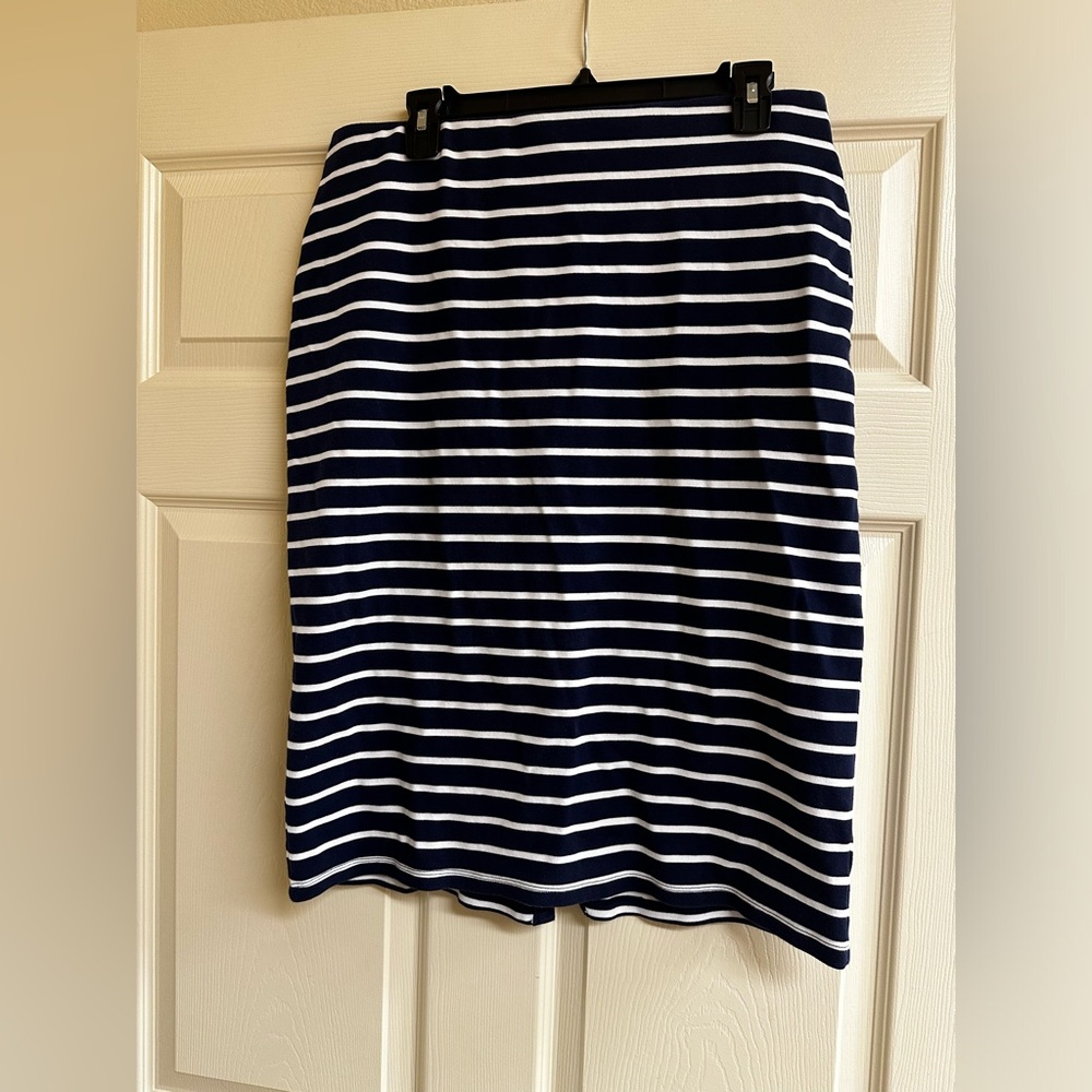 Old Navy Pencil Skirt